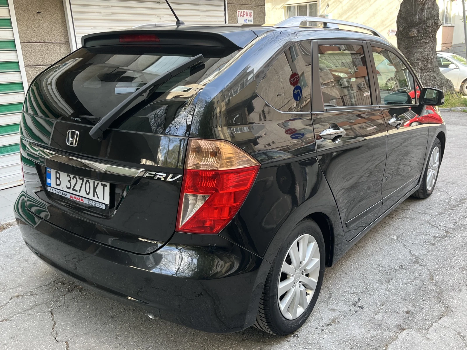 Honda Fr-v 5+ 1, снимка 4 - Автомобили и джипове - 56140282