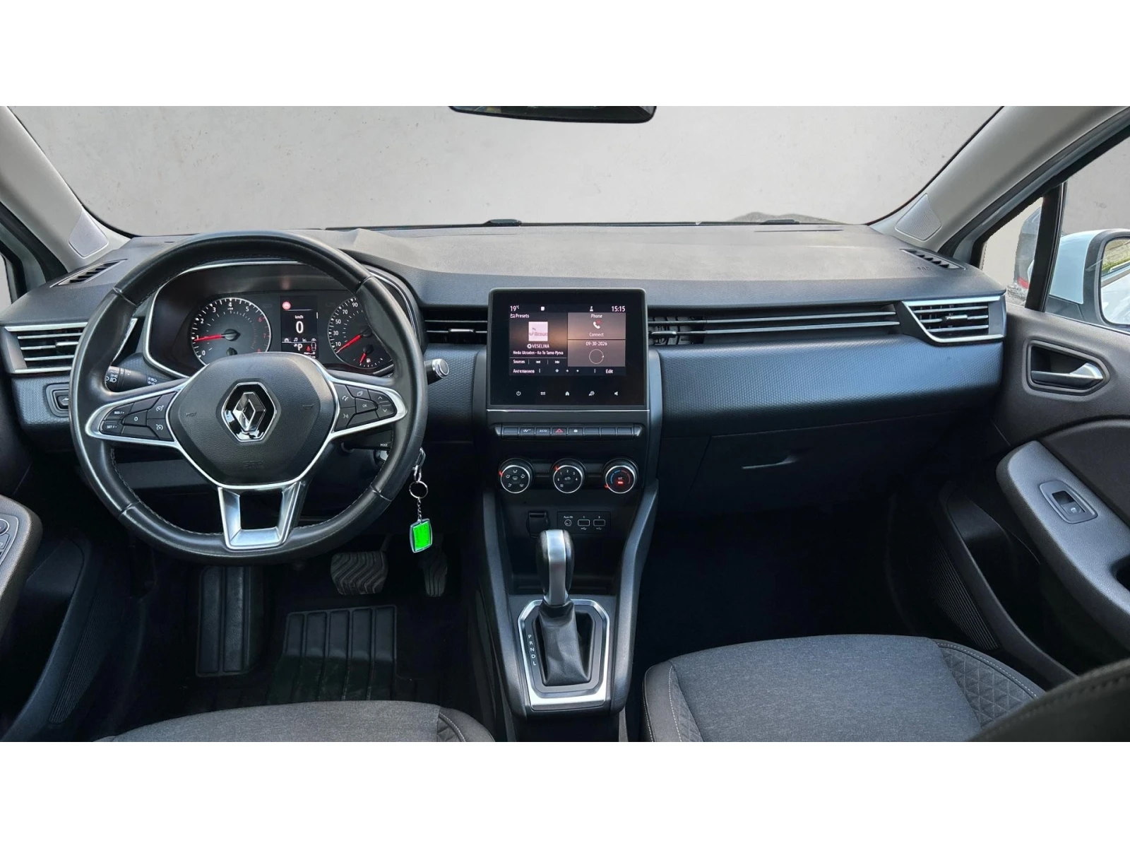 Renault Clio Месечна вноска от 130  , снимка 8 - Автомобили и джипове - 56303691