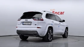 Jeep Cherokee OVERLAND / 3.2 / 4X4 / DISTRONIC / ОБДУХ / ПОДГРЕВ, снимка 2
