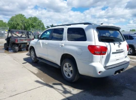 Toyota Sequoia SR5 5.7L V8 | Mobile.bg    4