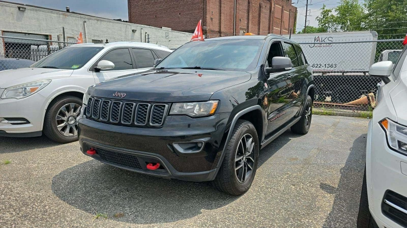 Jeep Grand cherokee TRAILHALWK* 5.7L V8* NAVI* ZADNA CAMERA* KEYLESS* , снимка 1 - Автомобили и джипове - 47618896