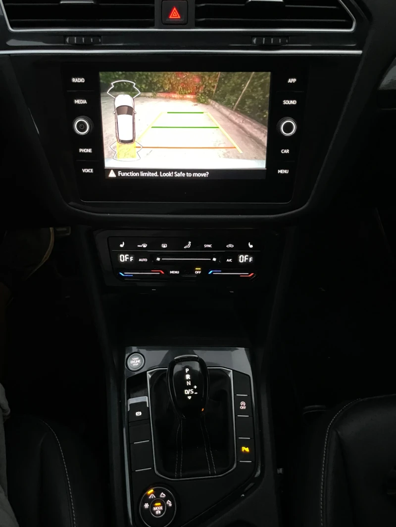 VW Tiguan R Line 4x4 2.0 tfsi, снимка 9 - Автомобили и джипове - 51885177