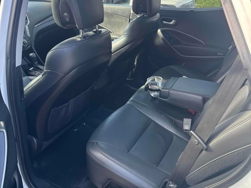 Hyundai Santa fe * Luxury 2.4L AWD * CARFAX * БЕЗ ПЪРВОНАЧАЛНА ВНОС, снимка 11 - Автомобили и джипове - 53079211