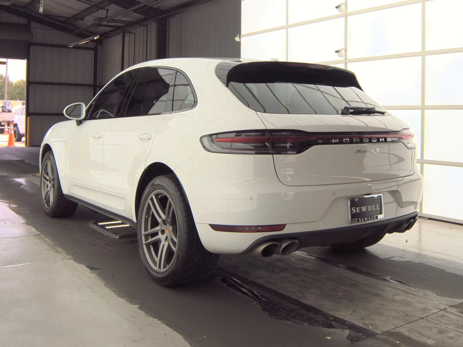 Porsche Macan S* Keyless* Memory* PDLS+ * LCA* PASM* CARGО*  - изображение 4