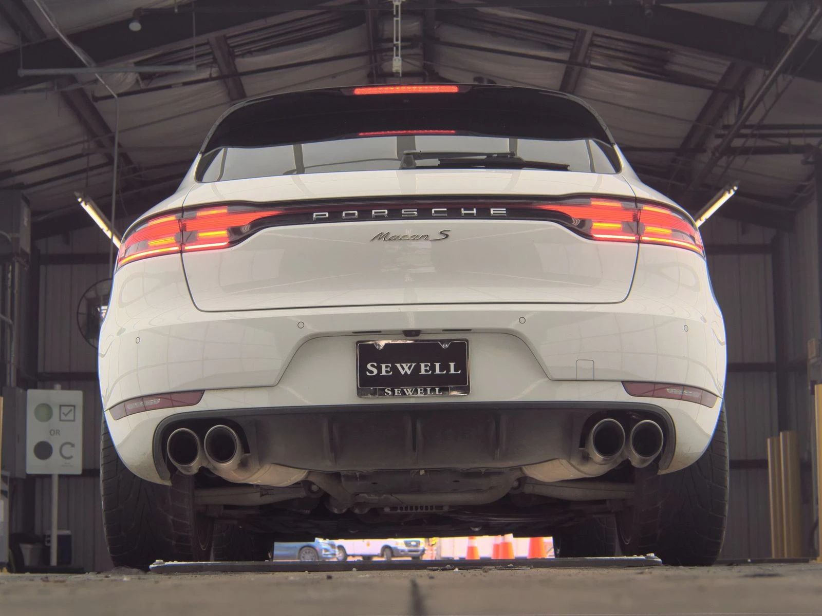 Porsche Macan S* Keyless* Memory* PDLS+ * LCA* PASM* CARGО*  - изображение 5
