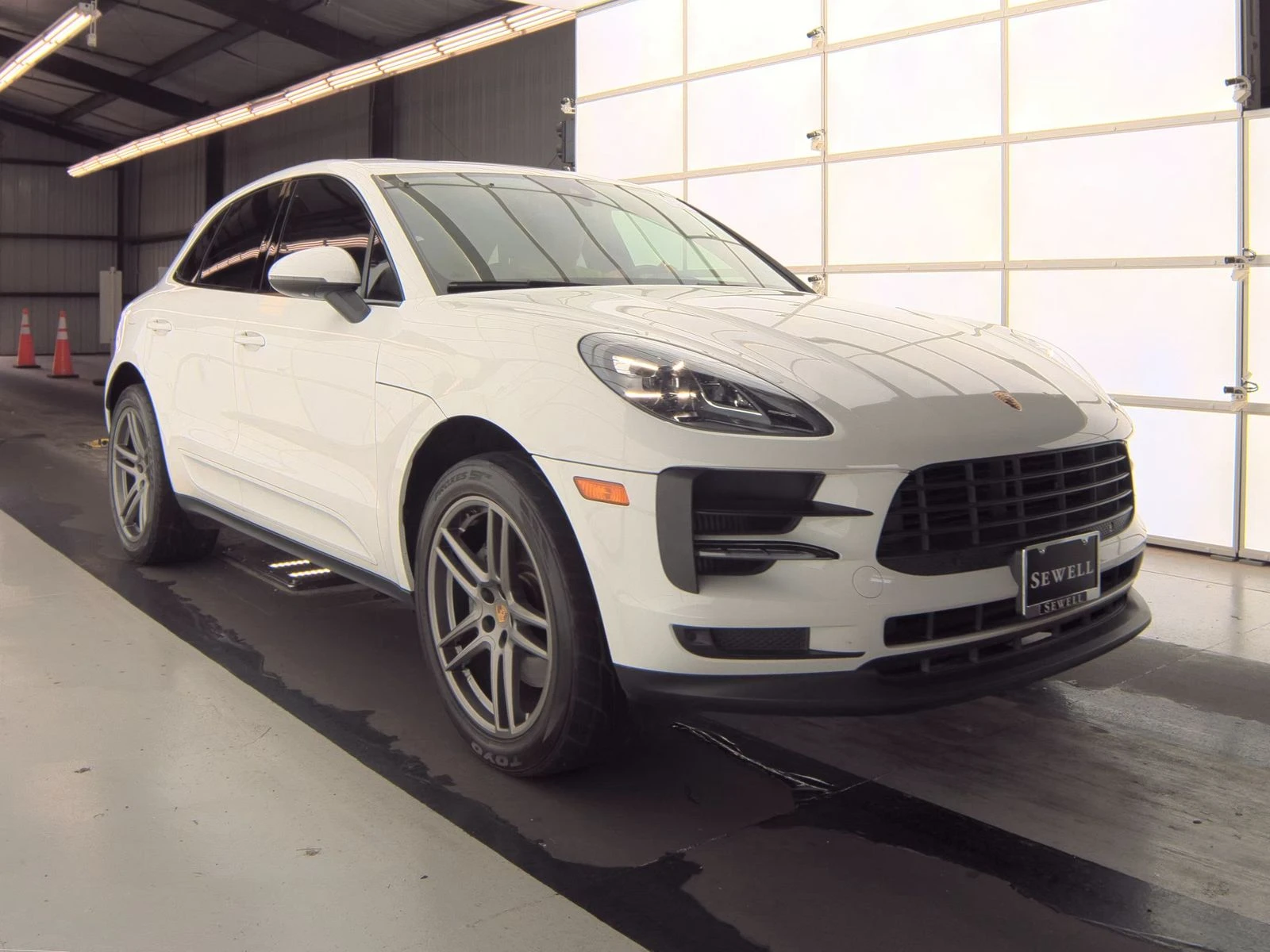 Porsche Macan S* Keyless* Memory* PDLS+ * LCA* PASM* CARGО*  - изображение 2