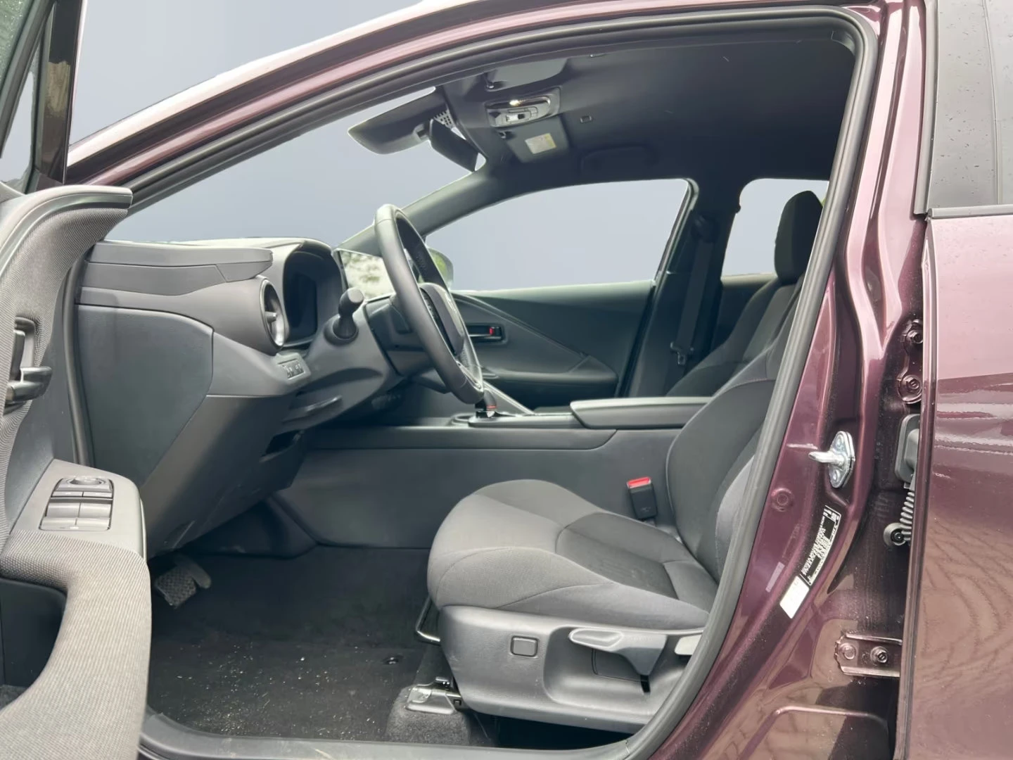 Toyota C-HR 1.8/HYBRID/140HP/LED/ACC/CAM/CRPLAY/KLESS/DAB/505f - изображение 8