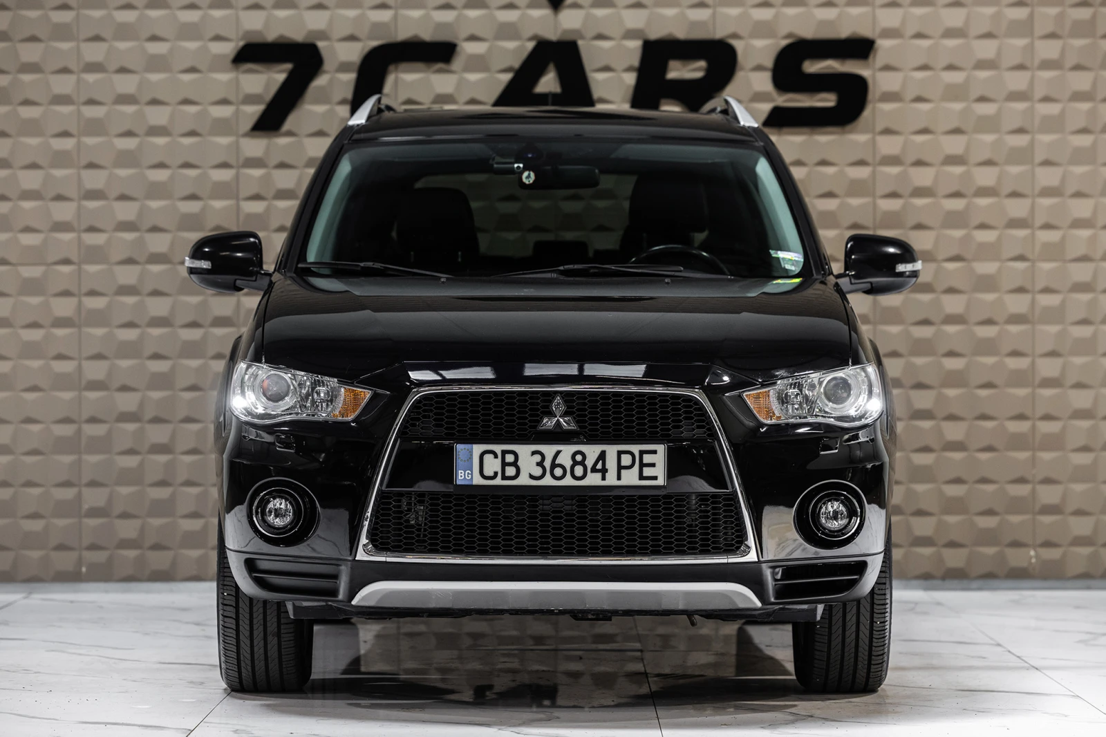 Mitsubishi Outlander  - изображение 3
