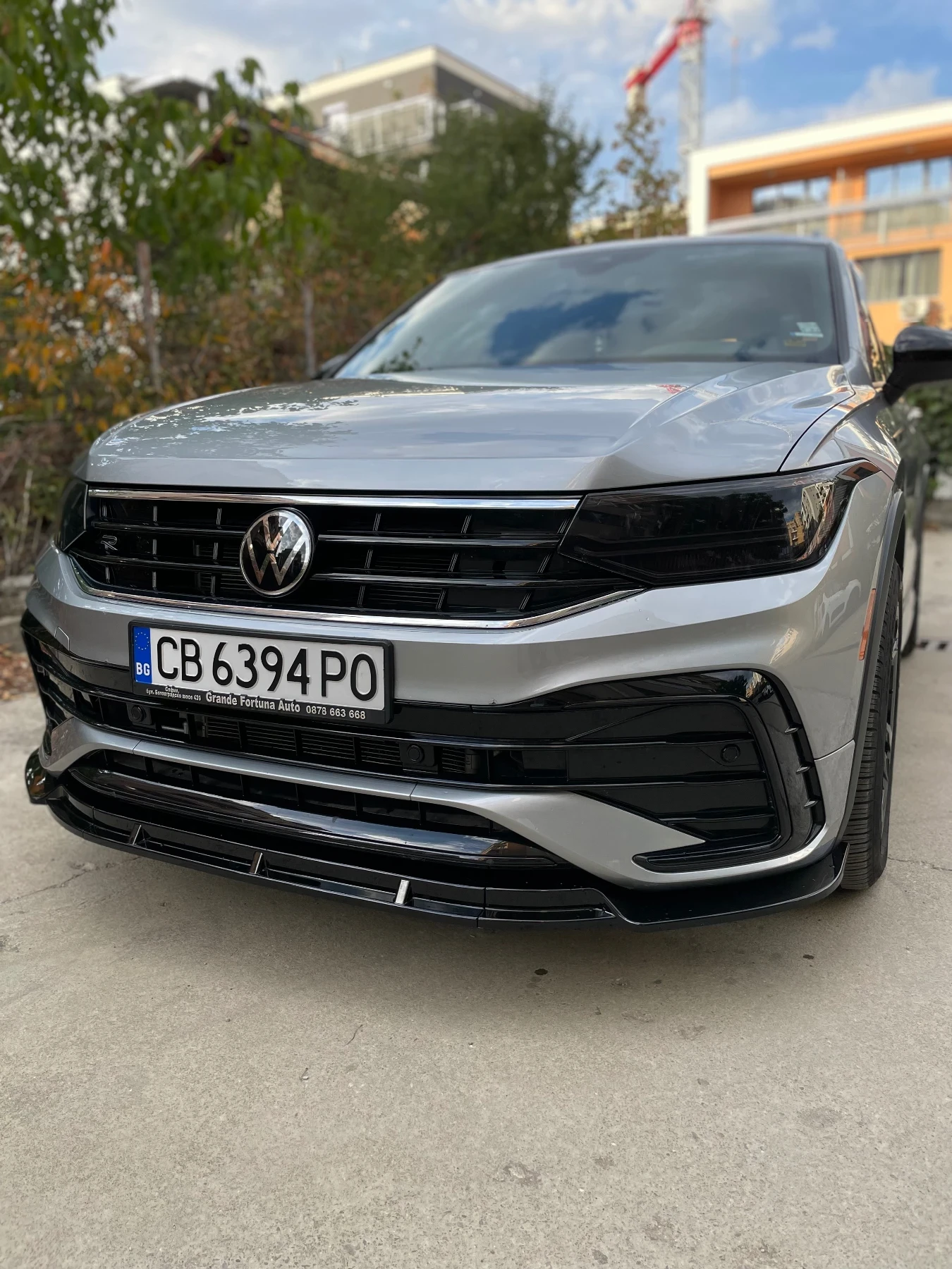 VW Tiguan R Line 4x4 2.0 tfsi - изображение 10