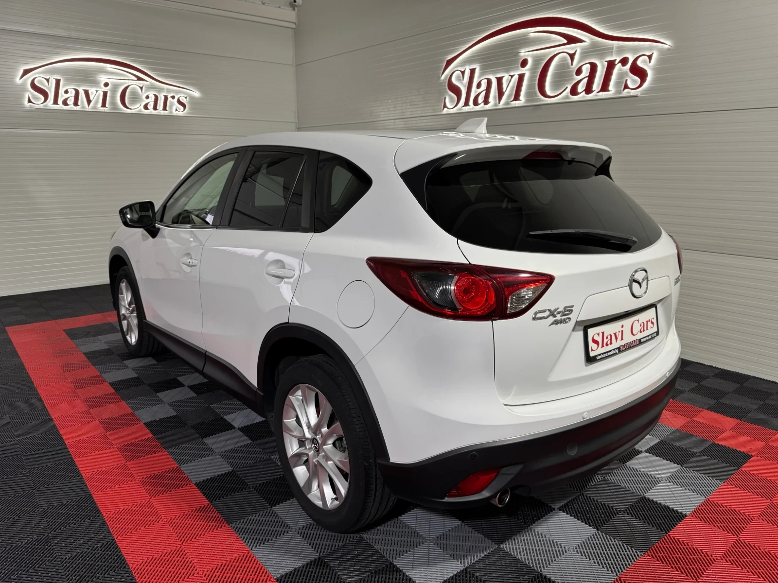 Mazda CX-5 2.2 SKYACTIV-D 4WD - EXCEED EDITON - 110.000 km!, снимка 4 - Автомобили и джипове - 54586154