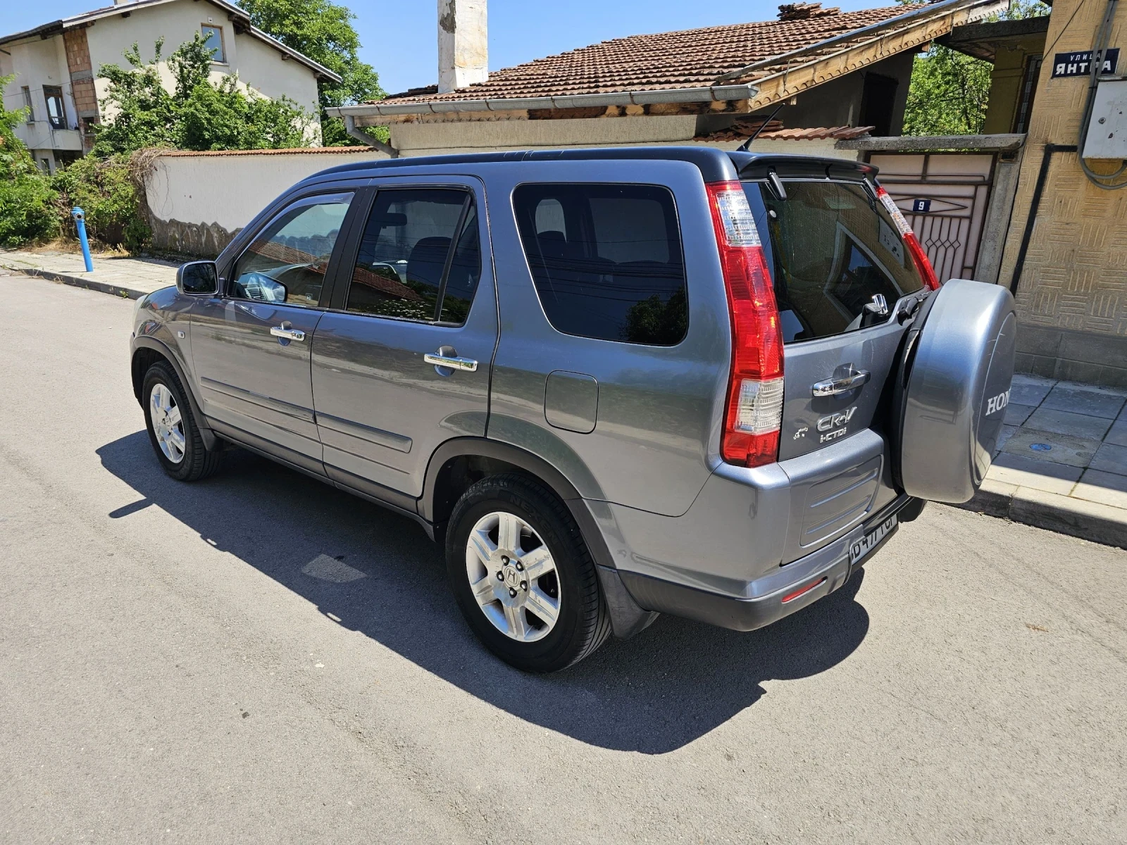 Honda Cr-v 2.2d* 140* 4x4* Face, снимка 6 - Автомобили и джипове - 54680072