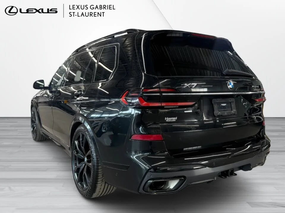 BMW X7 40i* M-SPORT* HEAD-UP* CARBON* ПАНОРАМА* ОБДУХВАНЕ, снимка 4 - Автомобили и джипове - 54776843