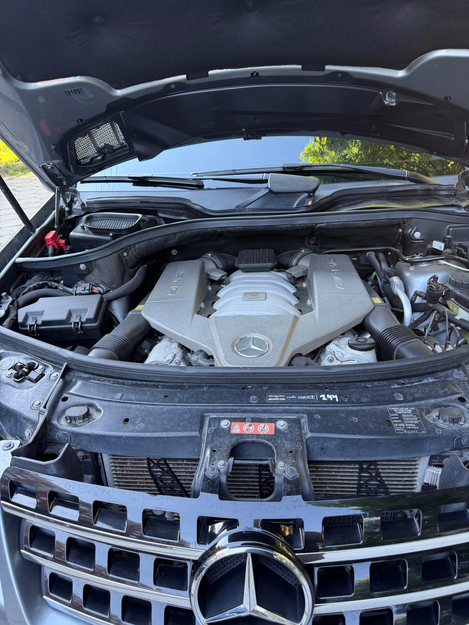 Mercedes-Benz ML 63 AMG AMG, снимка 9 - Автомобили и джипове - 55051622