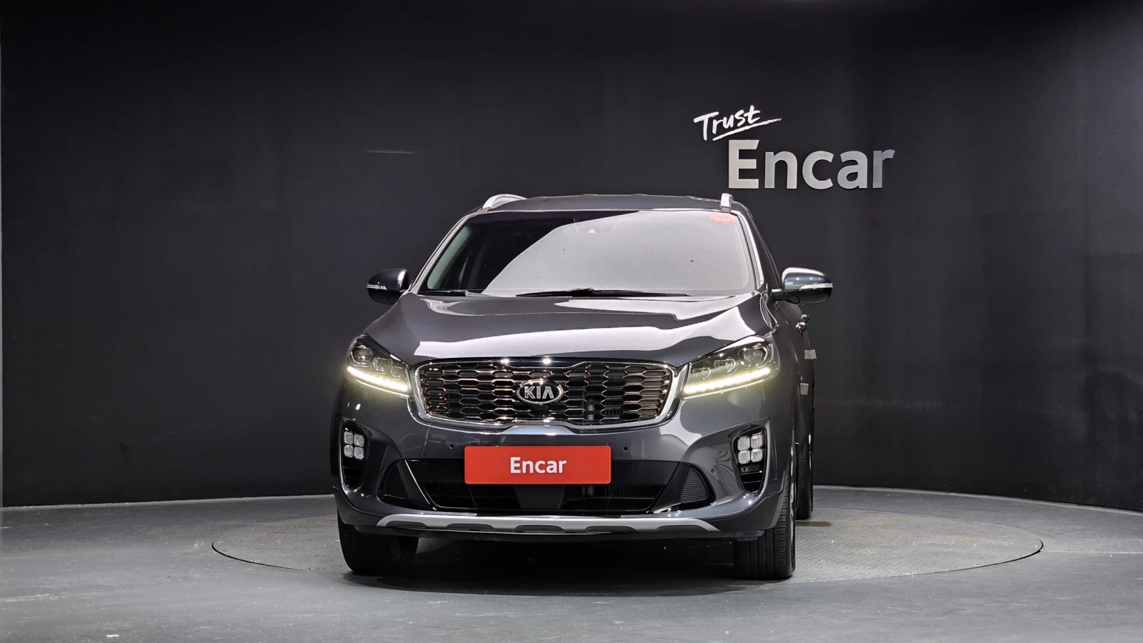 Kia Sorento 2.0* BLIND SPOT* ПОДГРЕВ ВОЛАН* КРАЙНА ЦЕНА, снимка 3 - Автомобили и джипове - 55302248