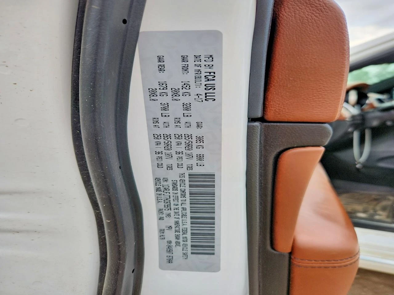 Jeep Grand cherokee 5.7 SUMMIT HARMON KARDON/PANORAMA/360CAM, снимка 12 - Автомобили и джипове - 55307158