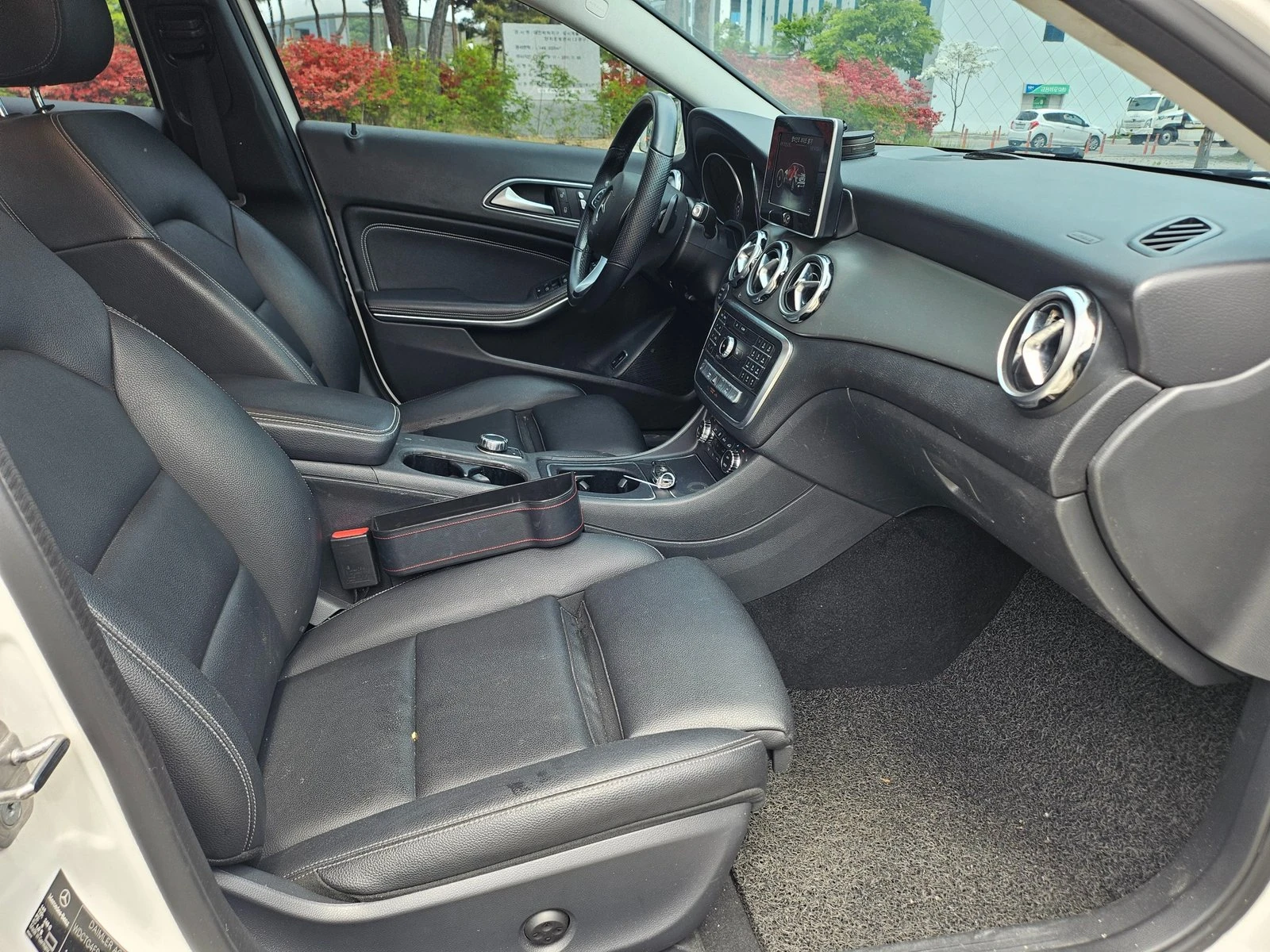 Mercedes-Benz GLA 220 ��. ��������* BLIND SPOT* ������ ���� | Mobile.bg � ����������� 10