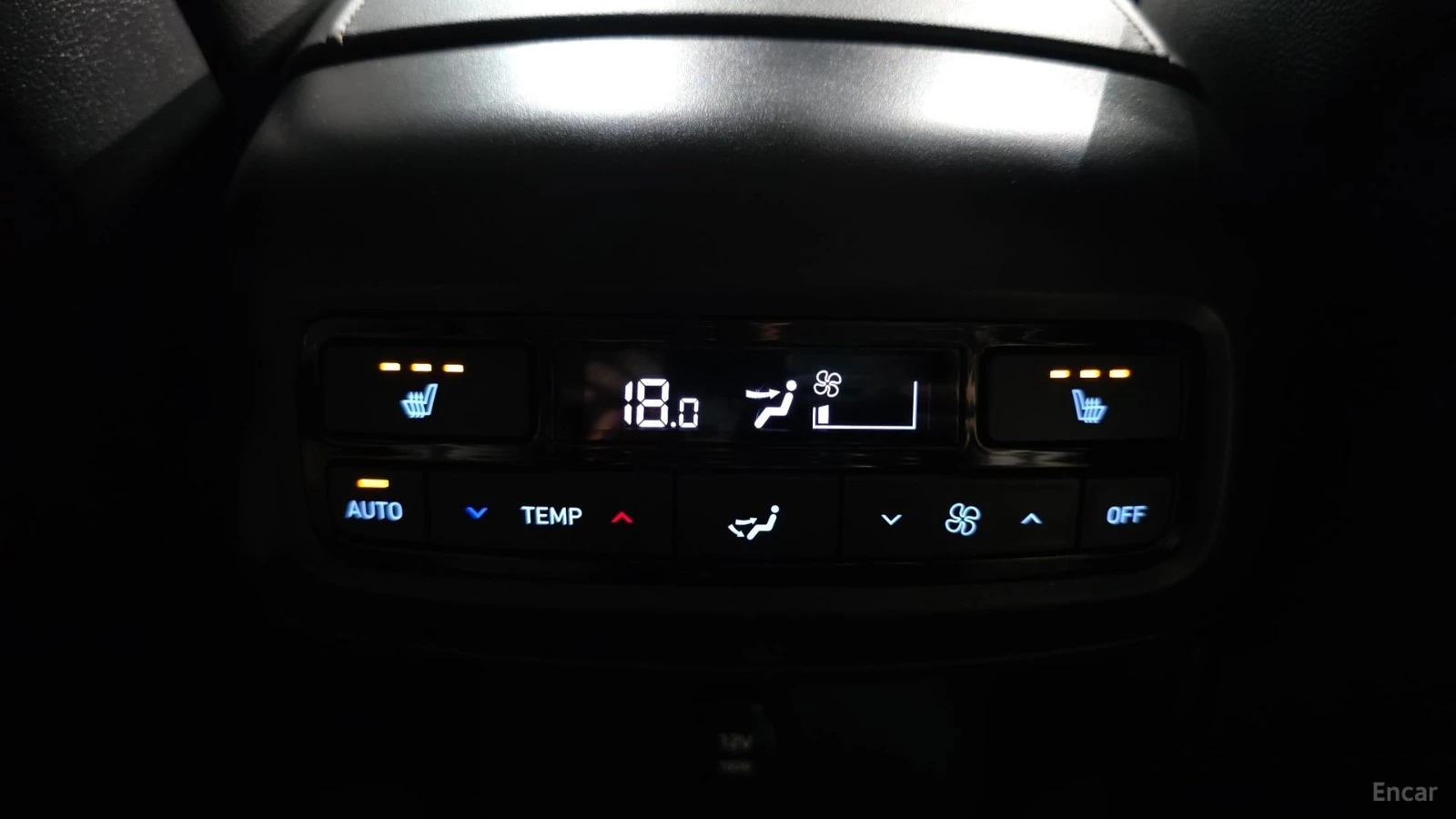 Hyundai Palisade * ПАНО* KEYLESS* Camera* ПОДГРЕВ* 360* , снимка 16 - Автомобили и джипове - 55624282