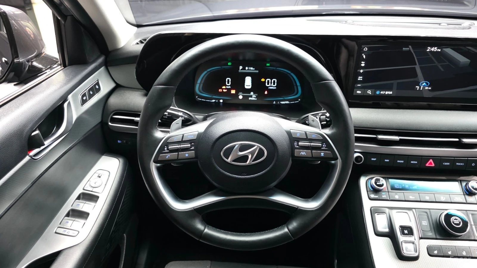 Hyundai Palisade * ПАНО* KEYLESS* Camera* ПОДГРЕВ* 360* , снимка 12 - Автомобили и джипове - 55624282