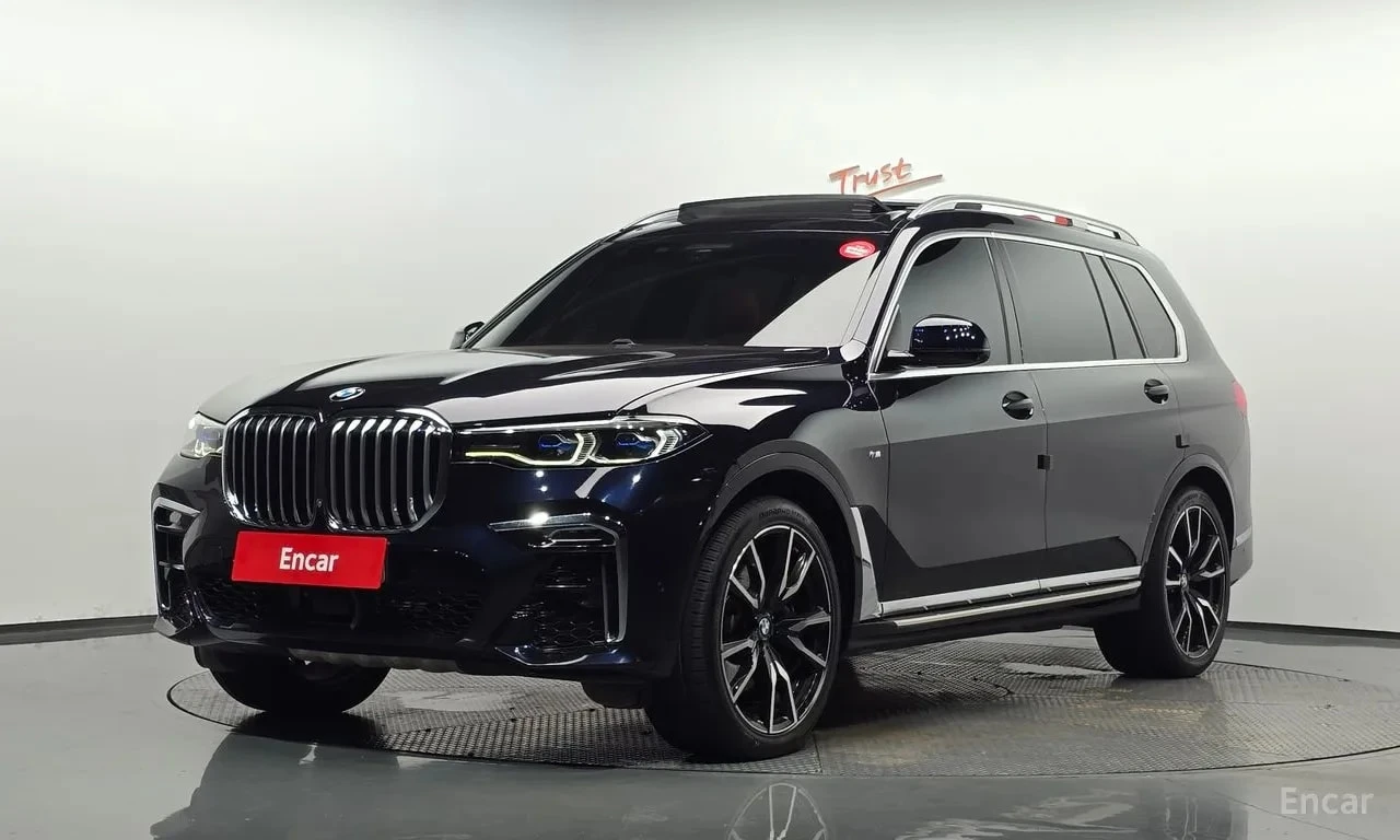 BMW X7 * xDrive 40i M Sport 6STR * ЦЕНА ДО БГ