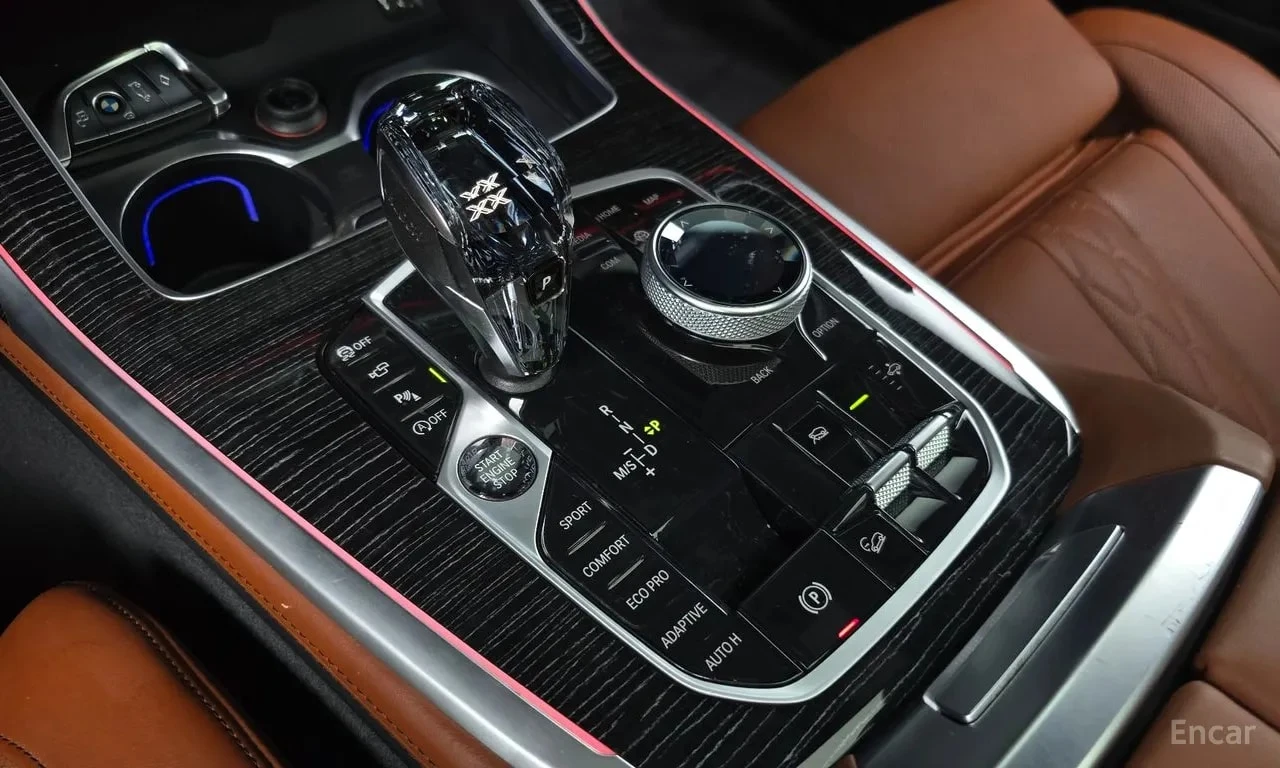 BMW X7 * xDrive 40i M Sport 6STR * ЦЕНА ДО БГ, снимка 12 - Автомобили и джипове - 55886898