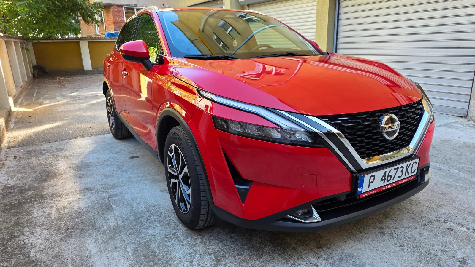 Nissan Qashqai, снимка 2 - Автомобили и джипове - 55981026