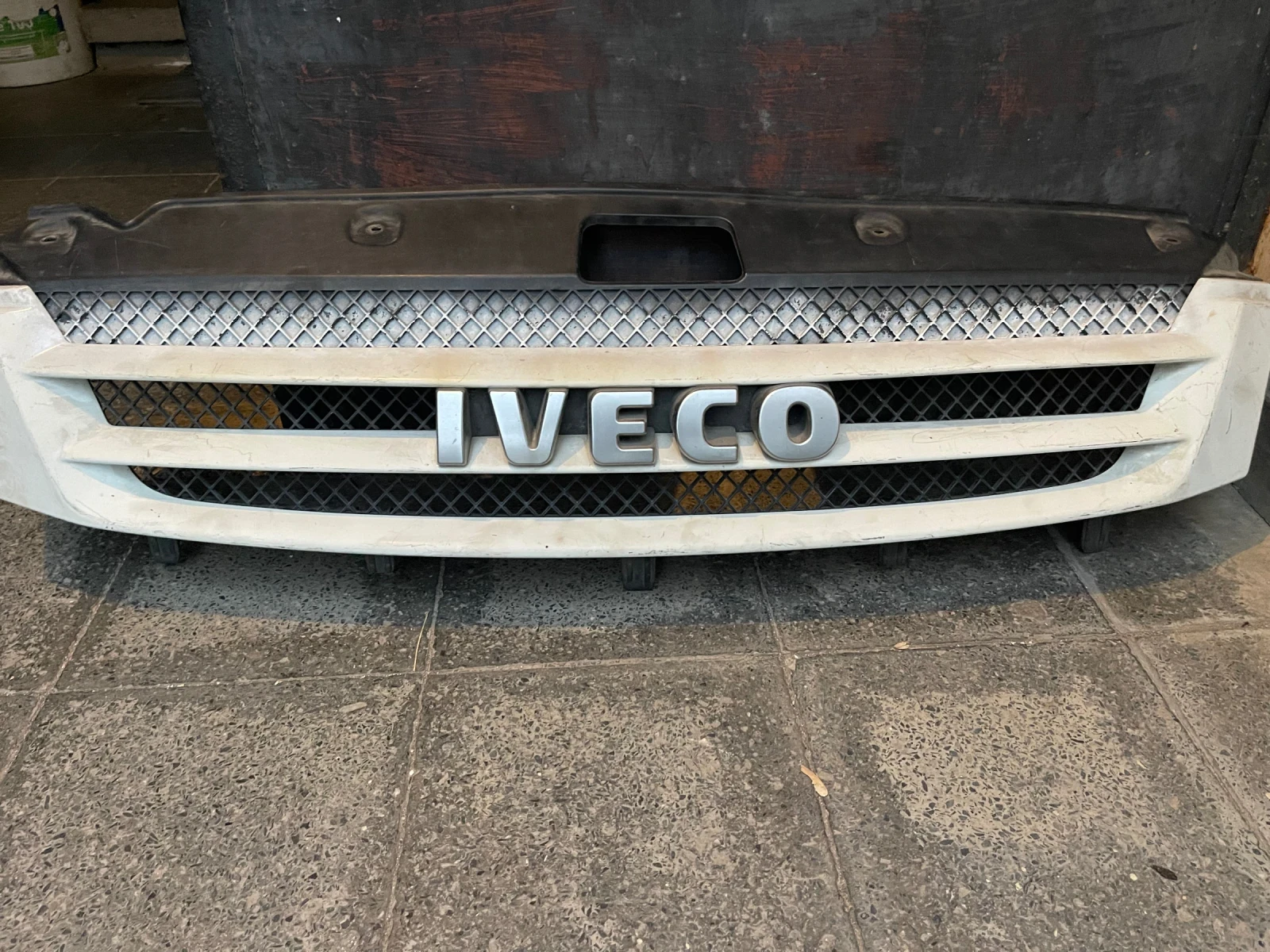 Iveco 35S18 Дейли, снимка 8 - Бусове и автобуси - 52682637