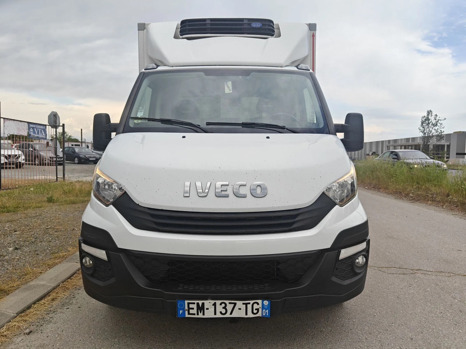 Iveco Daily 35C14 Хладилен Фургон, снимка 3 - Бусове и автобуси - 54575326