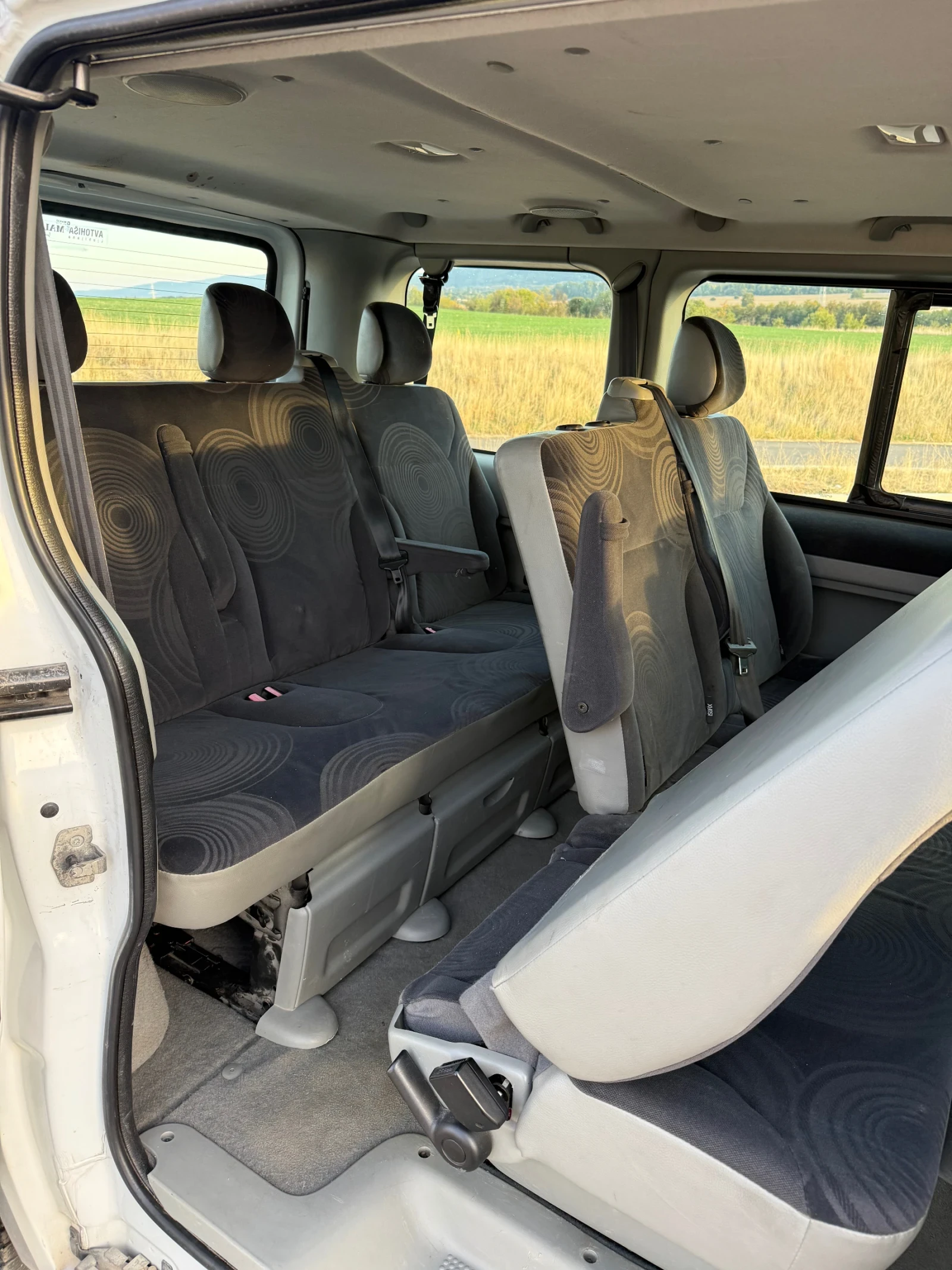 Renault Trafic 2.0 116 клима 7+ 1, снимка 7 - Бусове и автобуси - 56399368