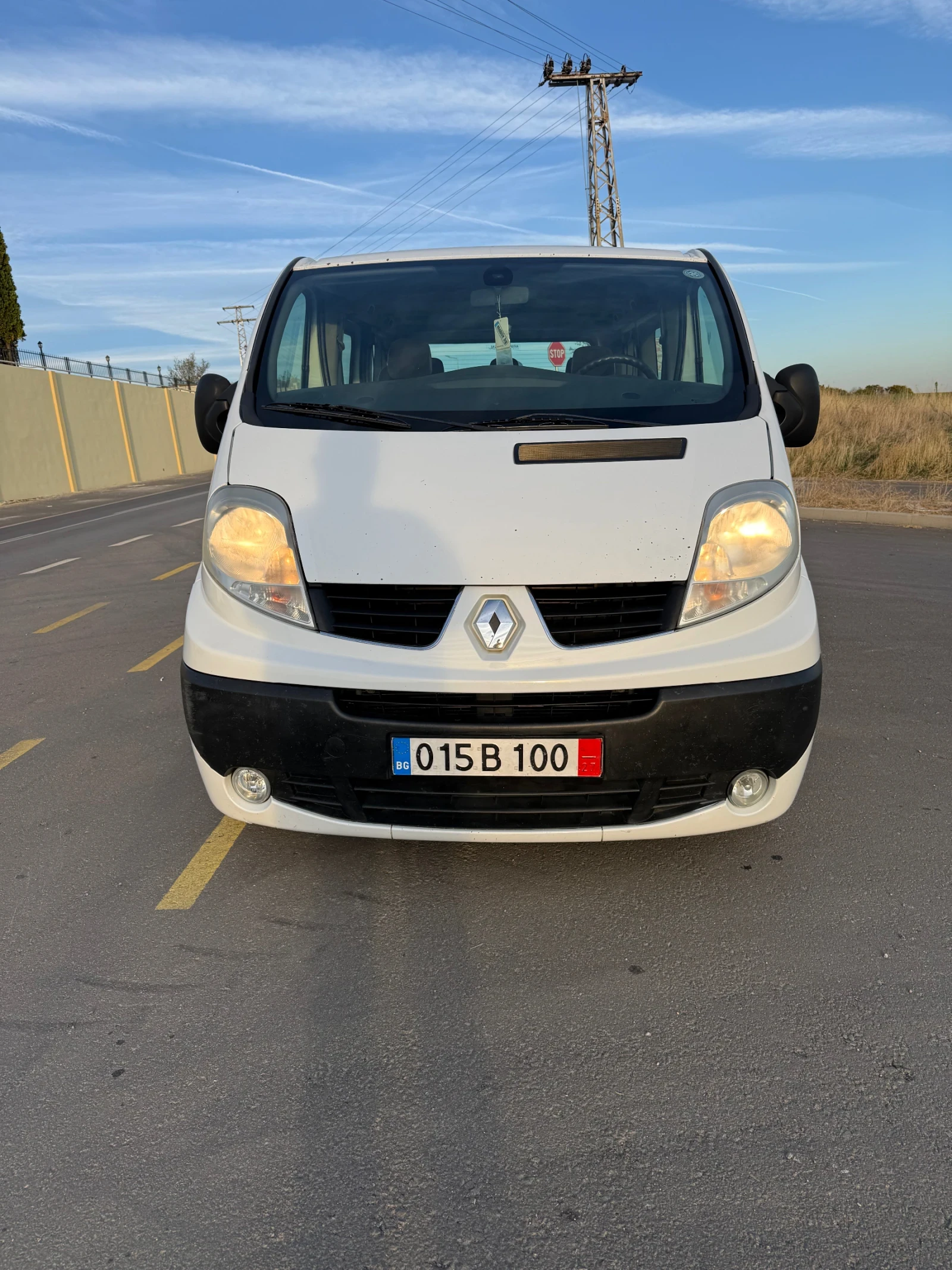 Renault Trafic 2.0 116 клима 7+ 1