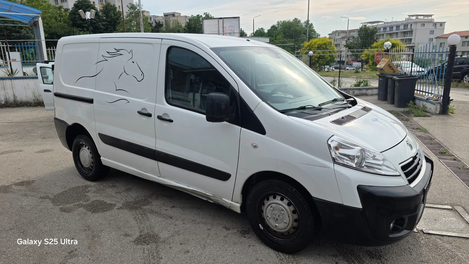 Peugeot Expert 2.0d, снимка 13 - Бусове и автобуси - 56729167