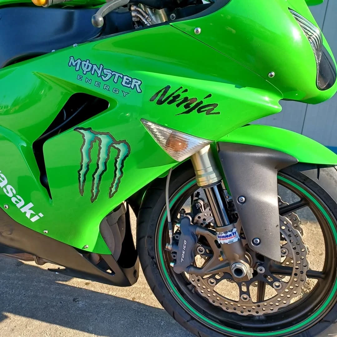 Kawasaki Ninja ZX 10R - изображение 6