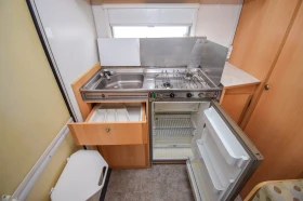 Каравана Burstner Fun Sportiv 400 TS+ ФОРСЕЛТ | Auto.bg — изображение 14