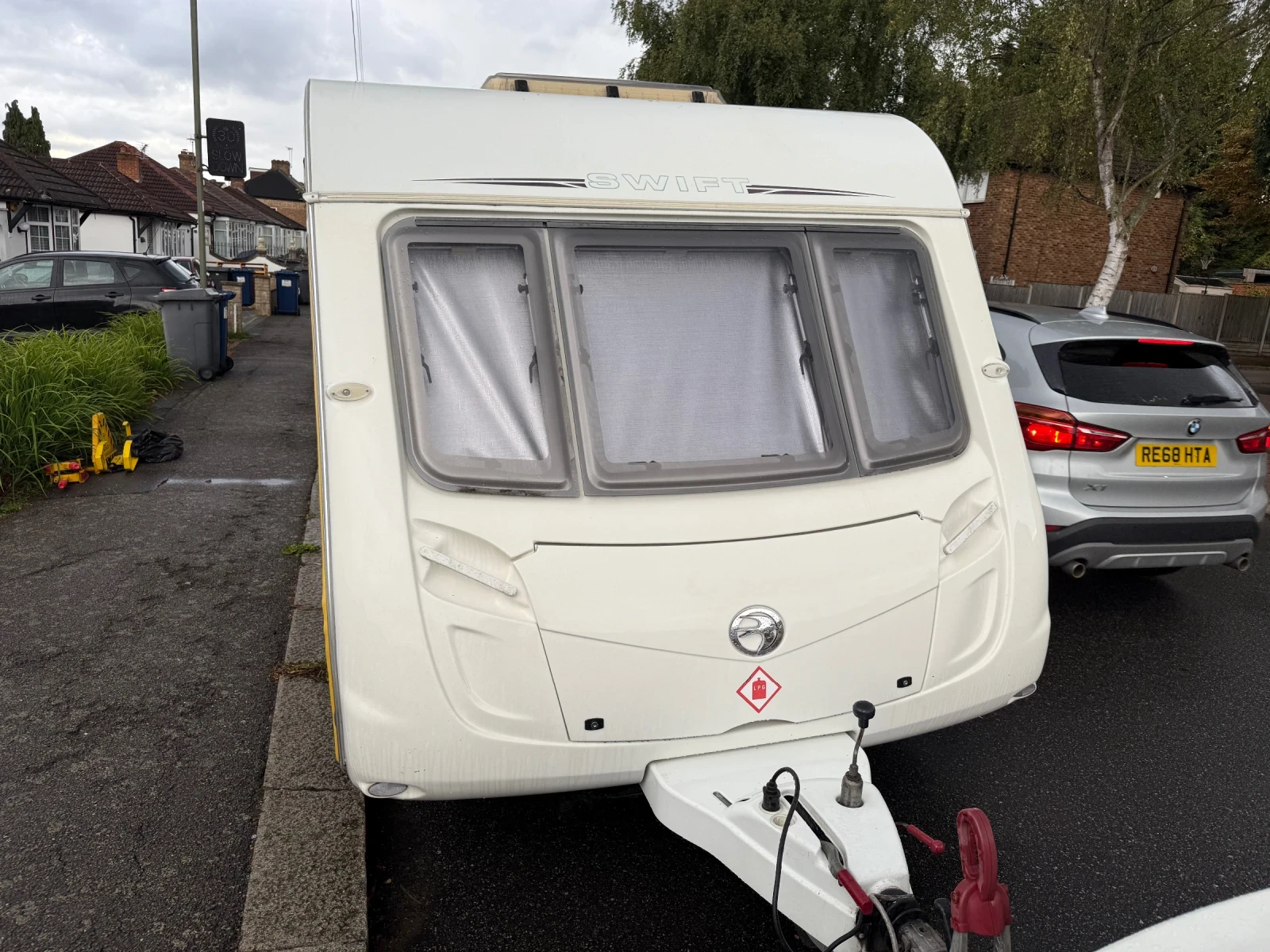 Каравана Swift Charisma 620 СПАЛНЯ - изображение 4