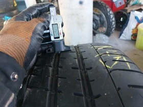 Гуми Зимни 275/40R19, снимка 4