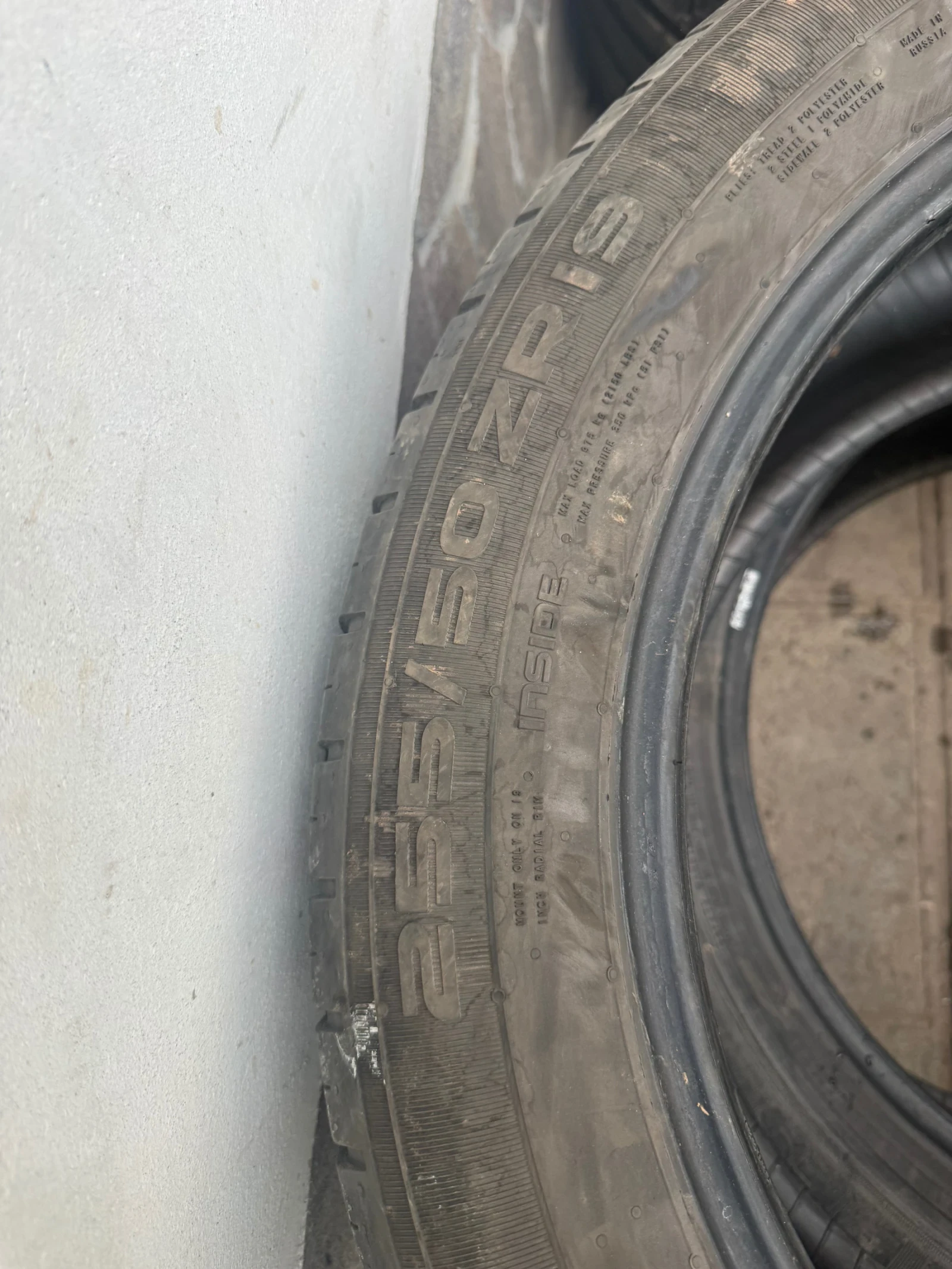 Гуми Летни 255/50R19, снимка 4 - Гуми и джанти - 54688917