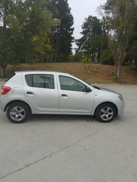 Dacia Sandero 1.2, каско, гаражна, navi , kamera, снимка 4