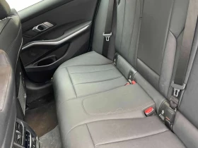 BMW 330 330i xDrive  CARFAX, снимка 14