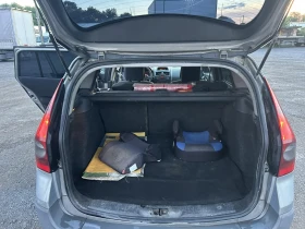 Renault Megane Комби, снимка 10
