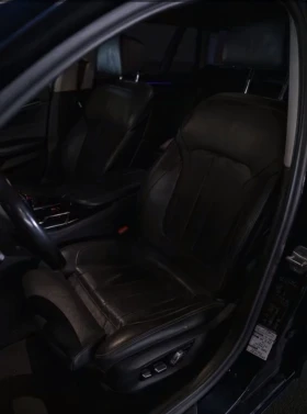 BMW 520 d * Sport Line * HeadUp * xDrive * (НАЛИЧНА В БГ ), снимка 13
