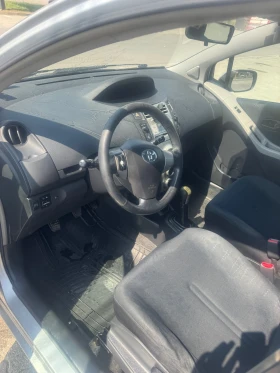 Toyota Yaris | Mobile.bg    7