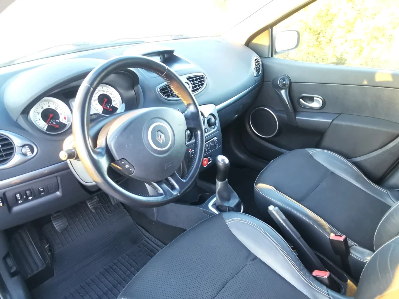 Renault Clio CLIO R 1.2 GAZ, снимка 5 - Автомобили и джипове - 47441826