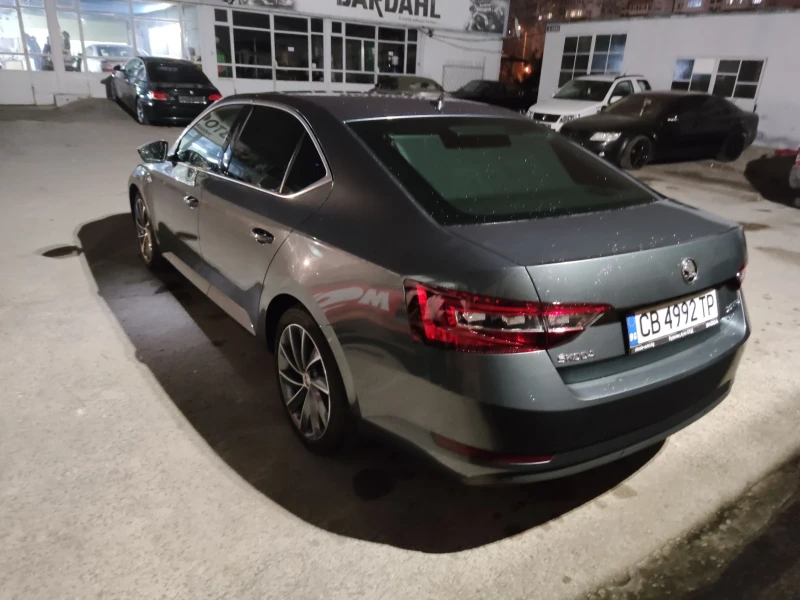 Skoda Superb Laurin & Klement 2.0TDI 190k.c 4x4, снимка 6 - Автомобили и джипове - 48076256