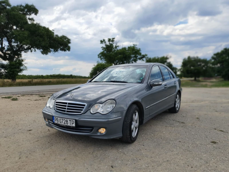 Mercedes-Benz C 200, снимка 8 - Автомобили и джипове - 48324288