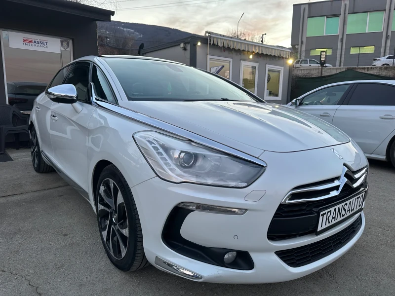 Citroen DS5 2.0 hdi AUT Panorama LED EXCLUSIVE , снимка 3 - Автомобили и джипове - 48394569