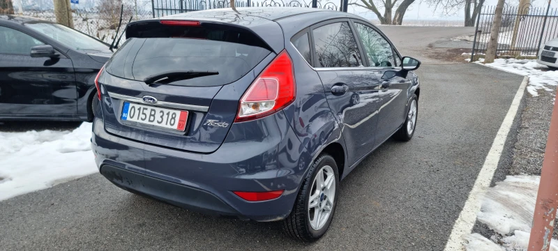 Ford Fiesta 1.4 , снимка 6 - Автомобили и джипове - 48788382