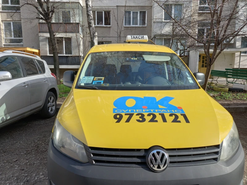 VW Caddy 2.0   109кс, снимка 1 - Автомобили и джипове - 49508382