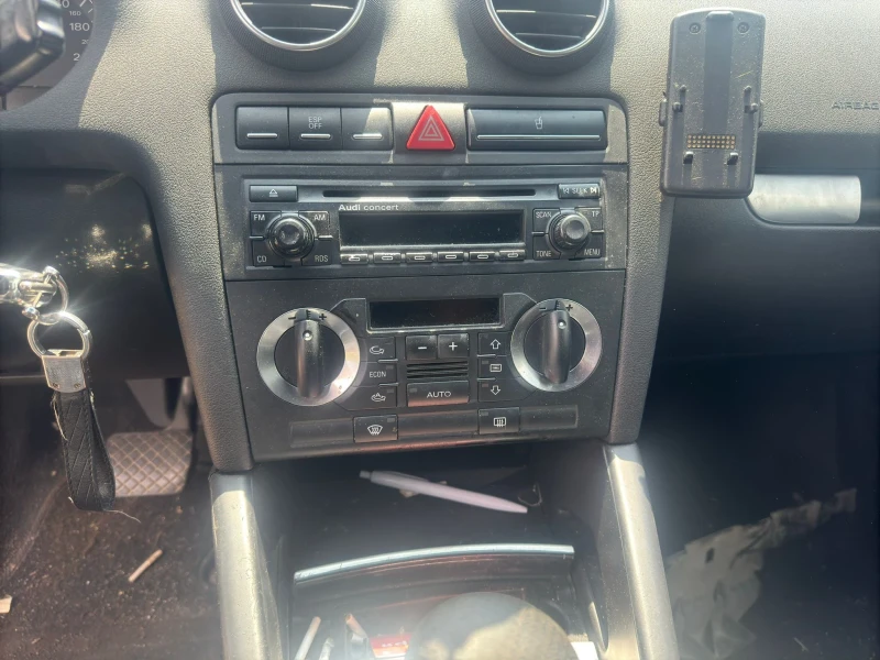 Audi A3 2.0 TDI, снимка 4 - Автомобили и джипове - 52833630