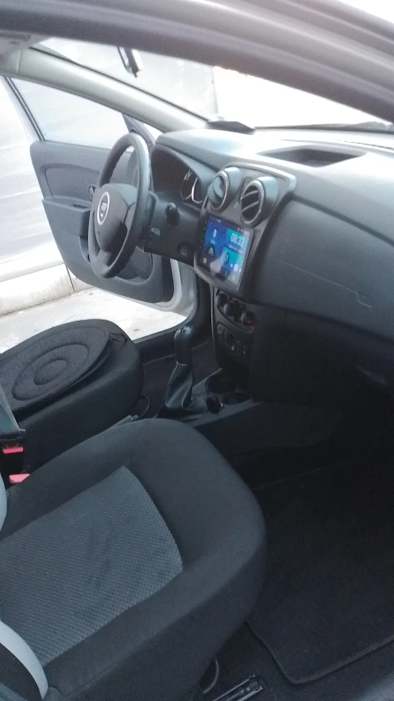 Dacia Sandero 1.2, каско, гаражна, navi , kamera, снимка 13 - Автомобили и джипове - 52473165