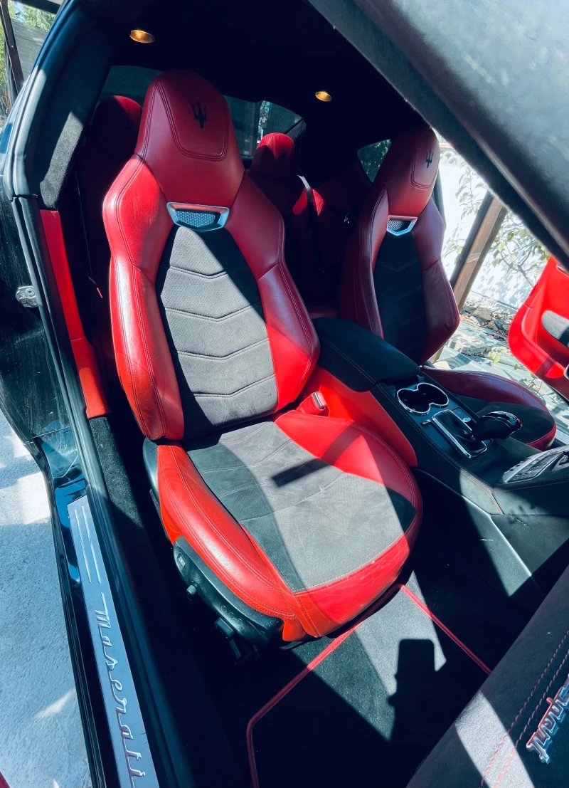 Maserati GranTurismo MC Sport, снимка 10 - Автомобили и джипове - 52423309