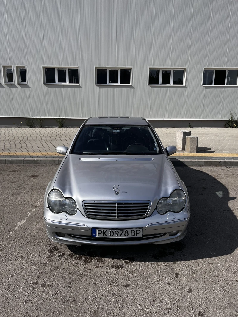 Mercedes-Benz C 220, снимка 6 - Автомобили и джипове - 52656396